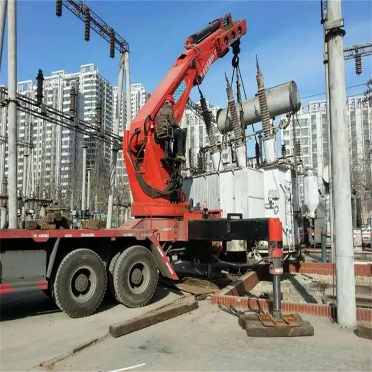 平舆就近吊车出租|工地厂房吊装设备租赁|24小时高效响应