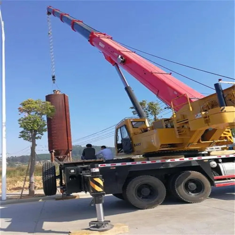 平舆起重吊车租赁哪家好