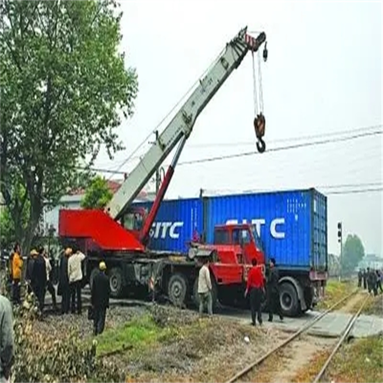 平舆如何快速找到附近的吊车救援公司