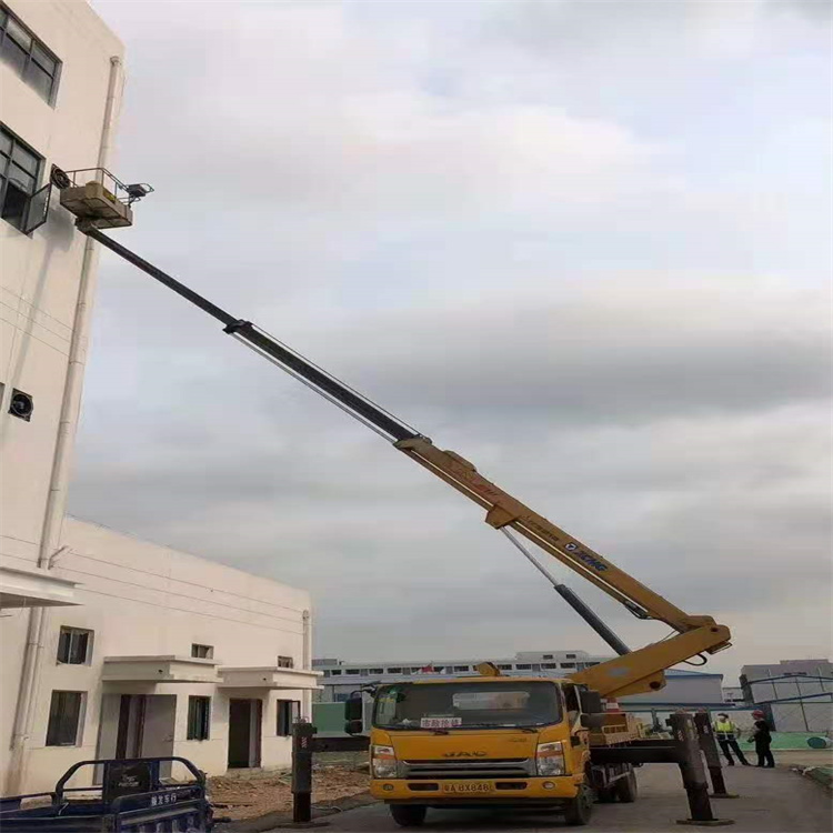 平舆附近高空车出租|市政施工/设备安装专用|随叫随到|亿立达设备租赁